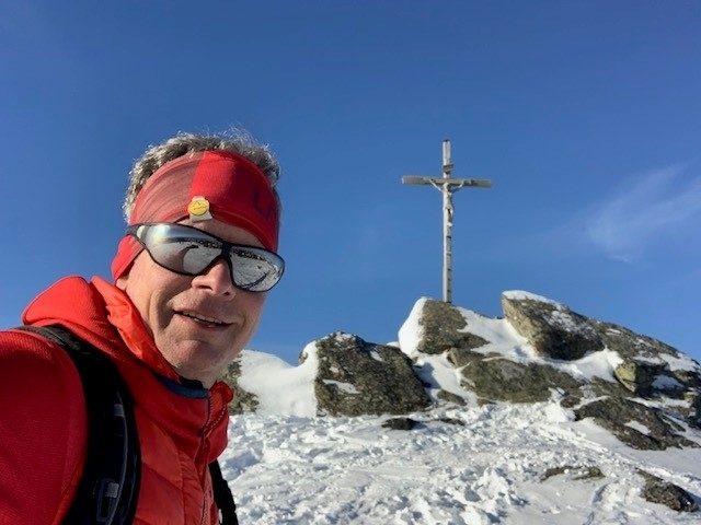 Michael Klimisch auf Skitour am Gipfel